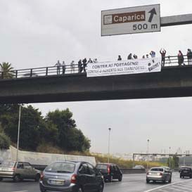 01Ago_2012_Protesto_Ponte